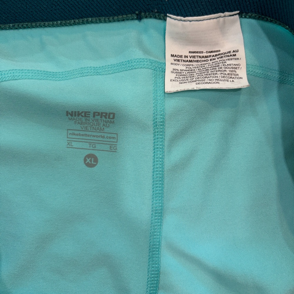 Nike Pro Shorts - Picture 3 of 6